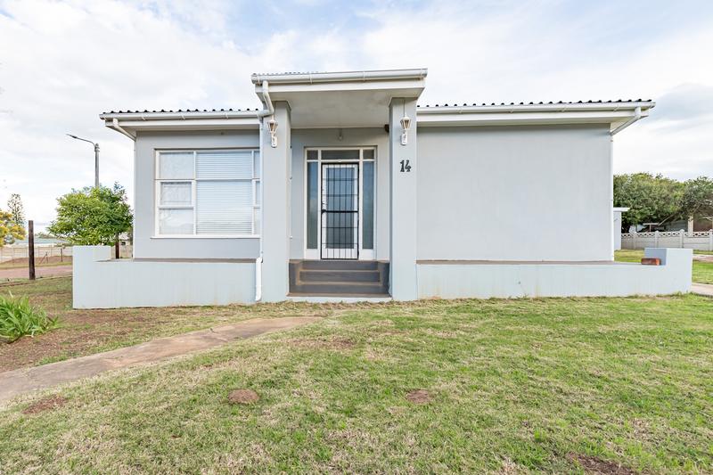 5 Bedroom Property for Sale in Riviersonderend Western Cape